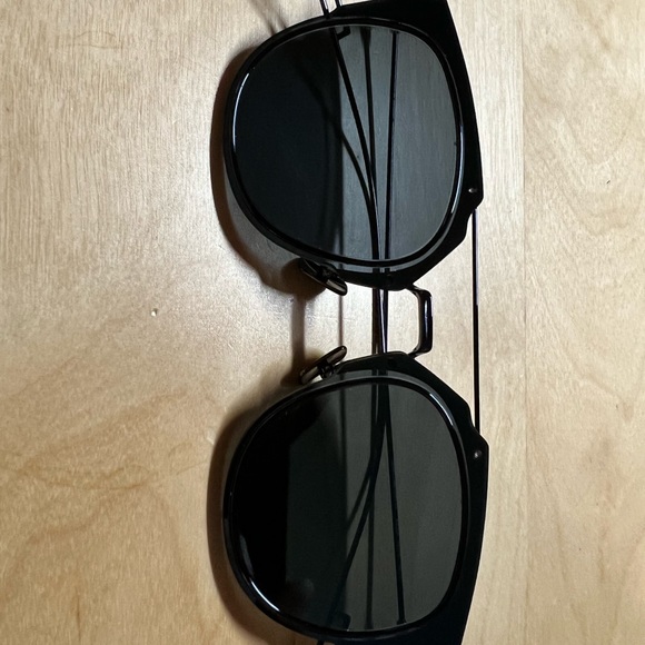 Dior Sunglasses - Picture 1 of 4